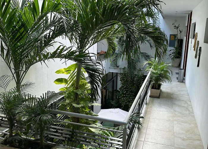 Hotel Boutique Zoren 4*